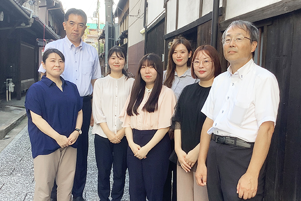 京都四条烏丸センタースタッフ