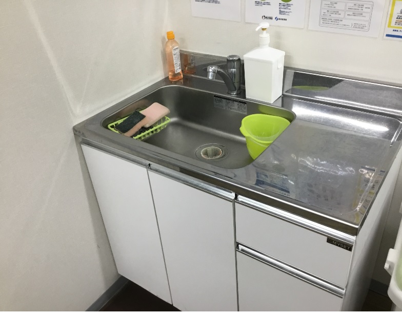 新越谷駅前センター①手洗い場