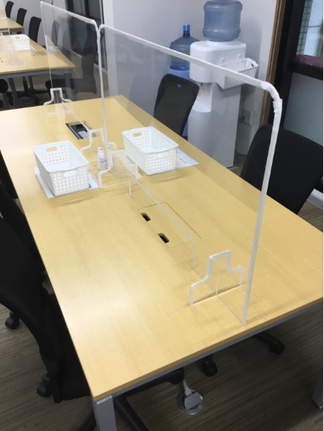 新越谷駅前センター③パーテーション