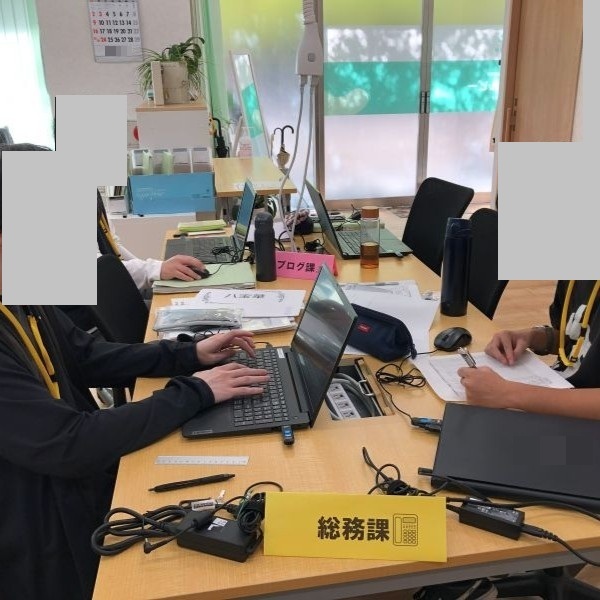 ウェルビー熊本駅前センター_総務課、ブログ課の活動の様子
