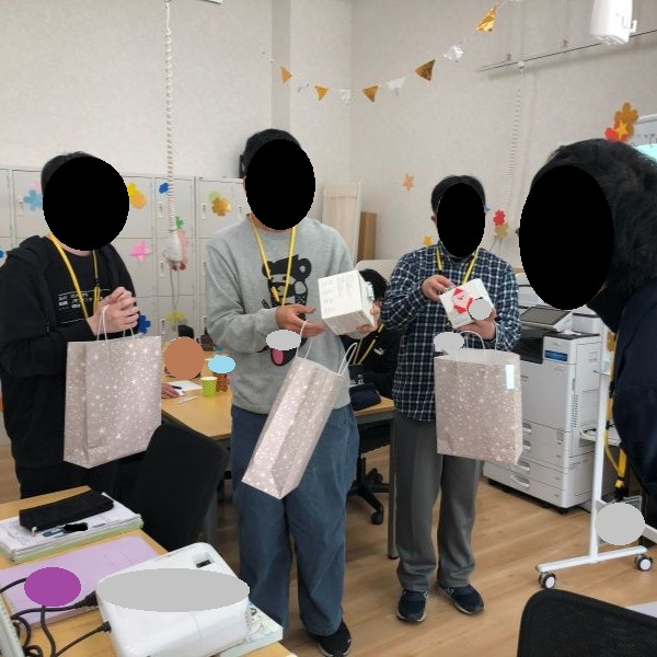 熊本駅前センター 優勝者受賞風景.jpg